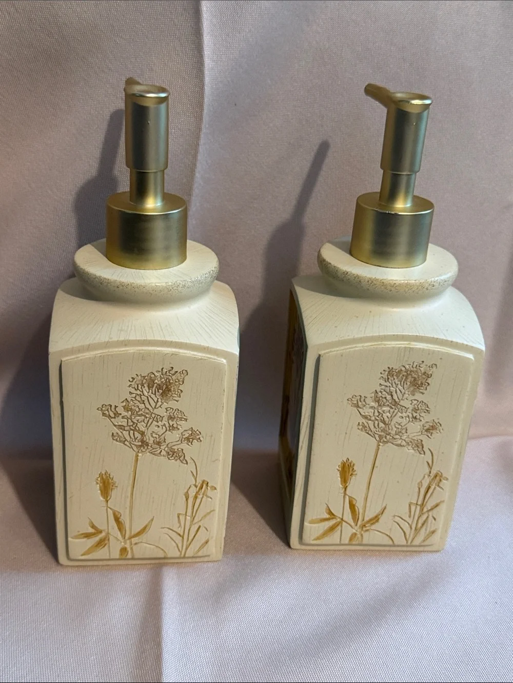2008 Chad Barrett Natures Curiosities Botanical Ceramic Soap Dispensers Set 2